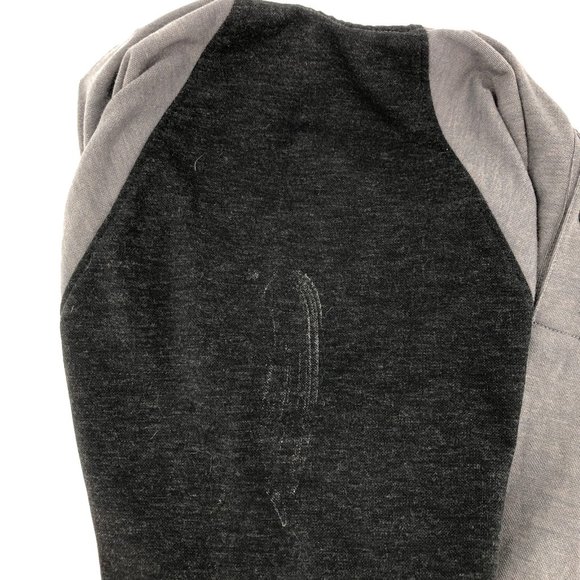Nike Gray Lightweight Henley Shirt | Perfect for Any Occasion - Picture 5 of 6